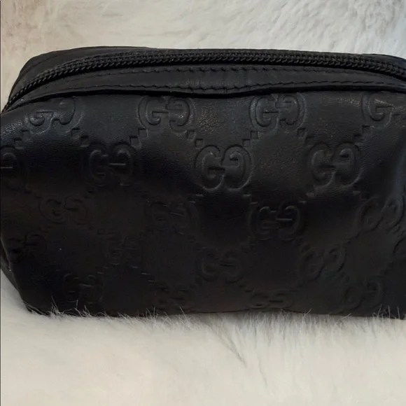 Gucci Black Embossed leather Toiletry Bag - Picture 1 of 13